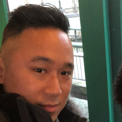 Profile Picture of Tom (@TomGunz888) on Twitter