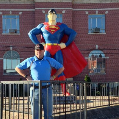 Profile Picture of Brad Darling (@DarlingBrad) on Twitter