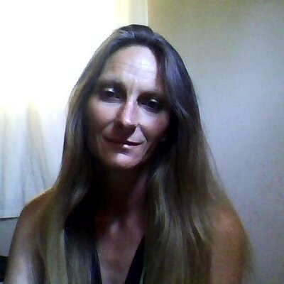 Profile Picture of Lea Henson (@rubyleahenson) on Twitter