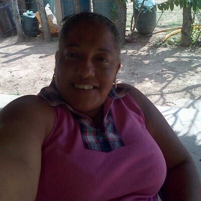 Profile Picture of Elba Gutierrez (@ElbaGutierrez15) on Twitter