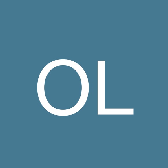 Olivia Lewicki - Poshmark Profile Picture of Olivia Lewicki (@livlewicki) on Poshmark