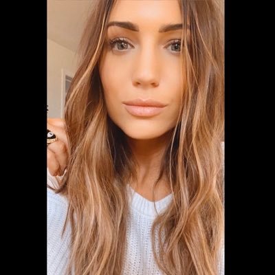 Profile Picture of Cori Chasmar (@rockthechasmar) on Twitter