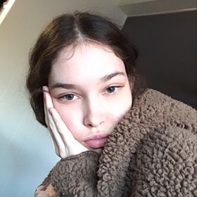 Profile Picture of Vanessa Loera (@vanessaaa36) on Pinterest