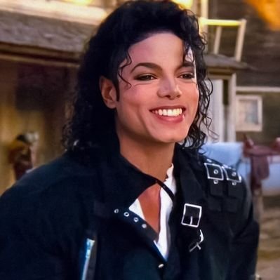 Profile Picture of Karla 🍎 (@dirtylisap) on Twitter