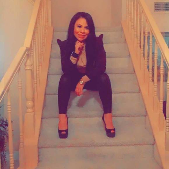 Profile Picture of Ericka Jimenez (@erika_colima83) on Poshmark
