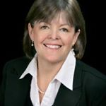 Profile Picture of Pamela Earnest (@pamelaearnest.relocation) on Instagram