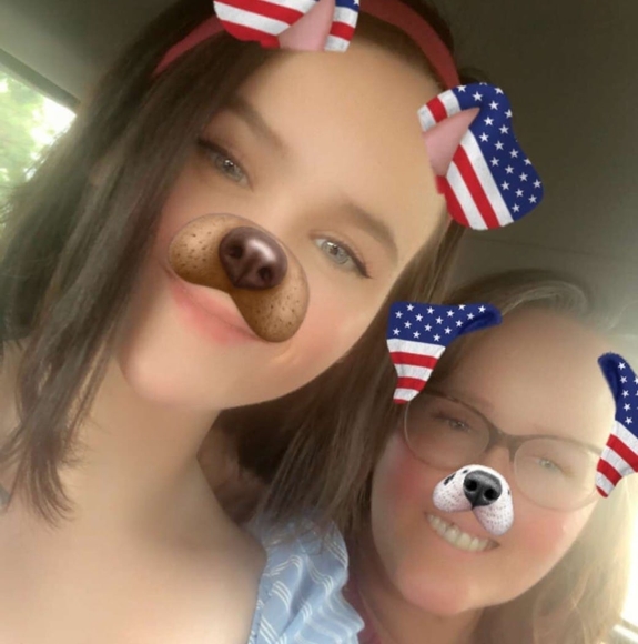 Profile Picture of Faye Mitchell (@faye_mitchell) on Poshmark