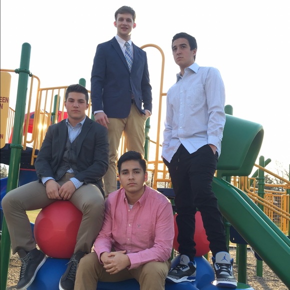 Profile Picture of Joseph Reyes (@josephreyess) on Poshmark