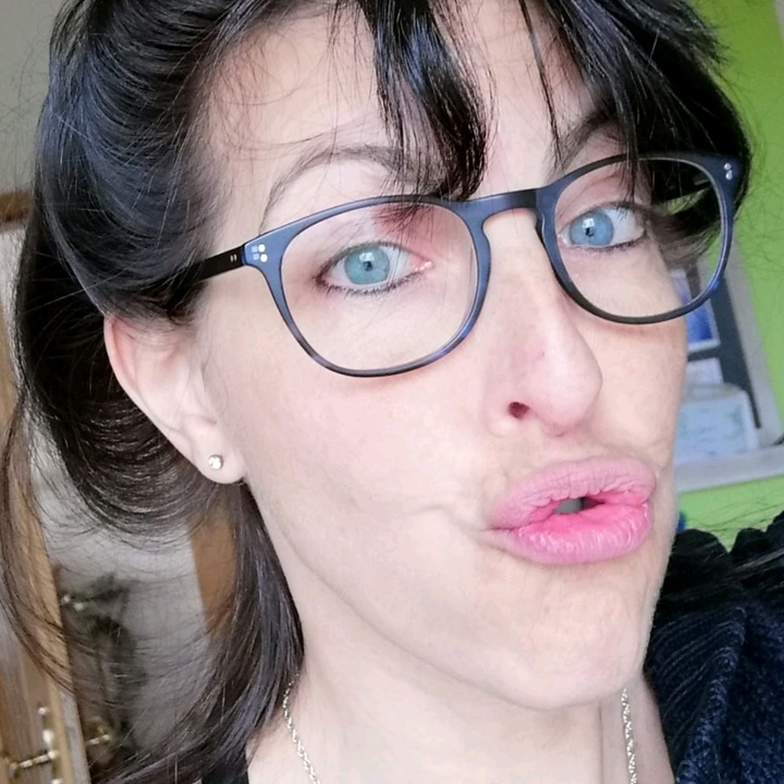 Profile Picture of Else (@sonjavalentin) on Tiktok