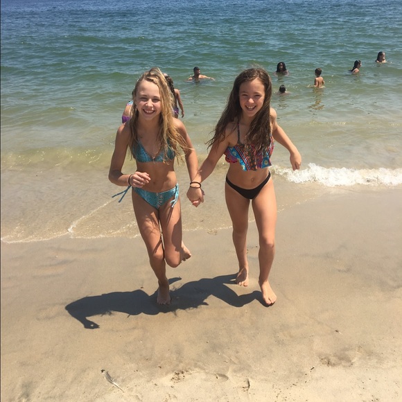 Profile Picture of Maya Coakley (@mayaecoakley) on Poshmark