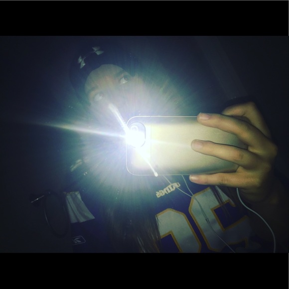 Profile Picture of Jenna Duricko (@jenna_duricko) on Poshmark