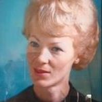 Profile Picture of Flora Hughes (@azyellowflower) on Instagram