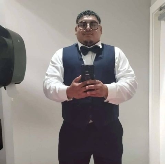 Profile Picture of James Rocha (@gzilla2k14) on Poshmark