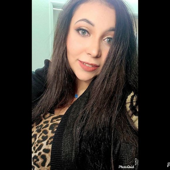 Profile Picture of Nancy Tadros (@n_tadros) on Poshmark