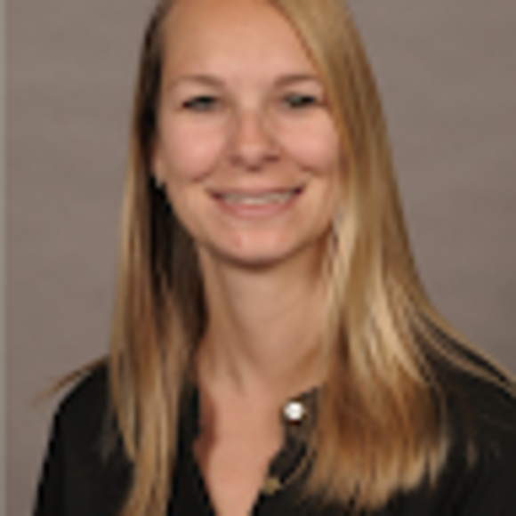 Profile Picture of Angela Crudgington (@acrudgington) on Poshmark