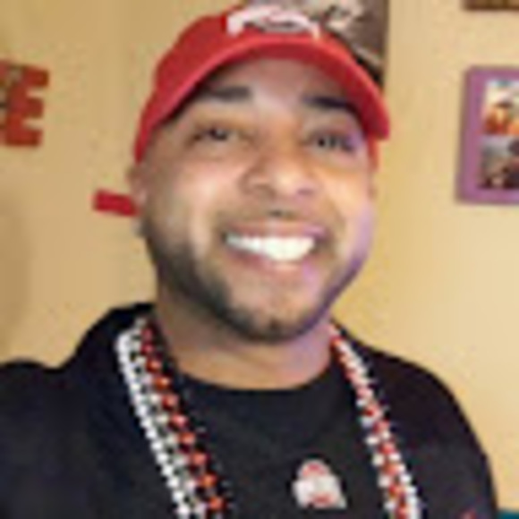 Profile Picture of Shawn Triplett (@trip2navy81) on Poshmark