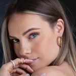 Profile Picture of Angela Robusti (@anneannetteiris) on Instagram