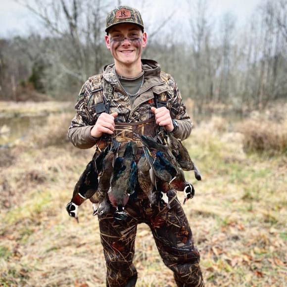 Profile Picture of Michael Douglas (@mad16douglas) on Poshmark