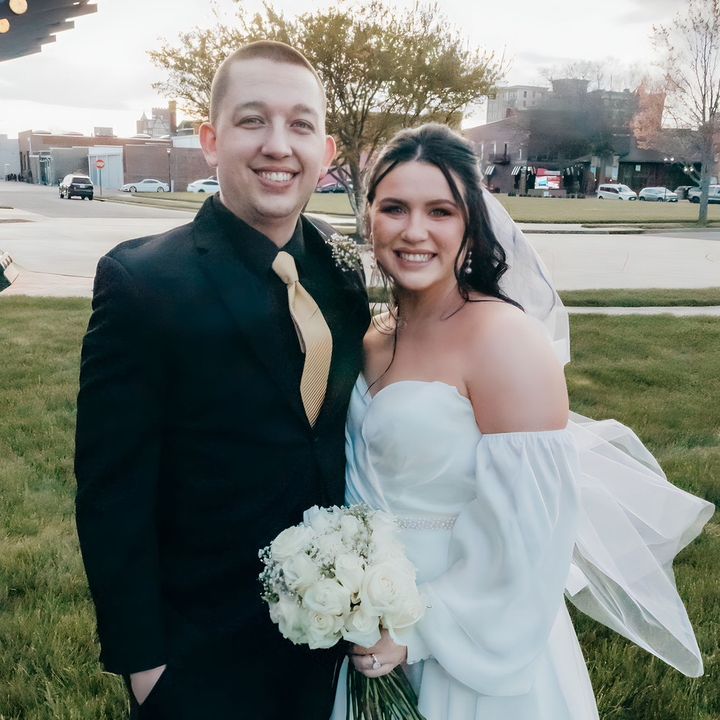 Profile Picture of caitlinmcatee (@caitlin.mcatee) on Tiktok