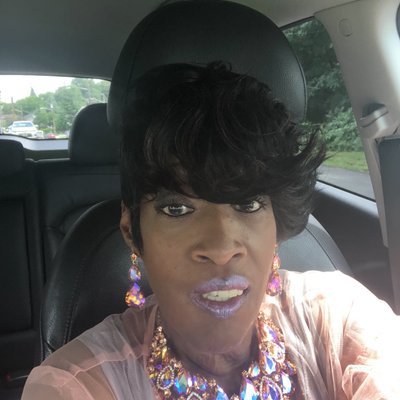 Profile Picture of Yolanda Perry (@Yolanda17290716) on Twitter