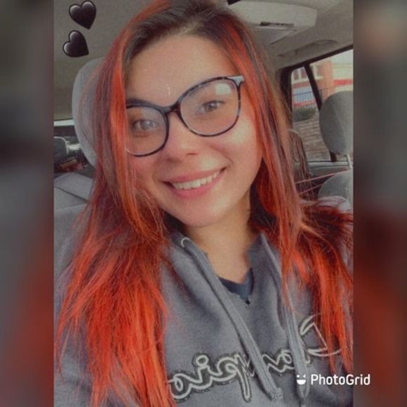 Profile Picture of Brianne Peper (@briannepeper) on Poshmark