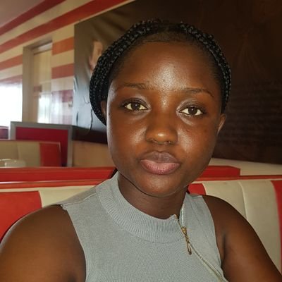 Profile Picture of Ophelia Roberts (@Ophelia17573032) on Twitter