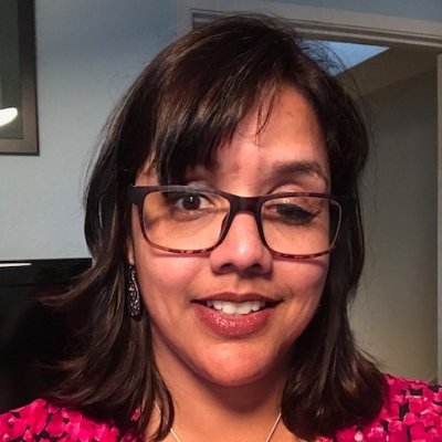 Profile Picture of Maria (@MariaCWalters) on Twitter