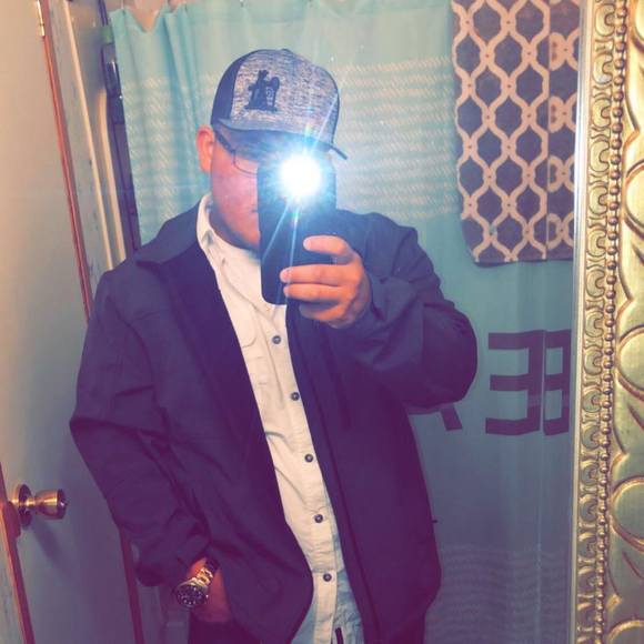 Profile Picture of Jose Loredo (@loredojose17) on Poshmark