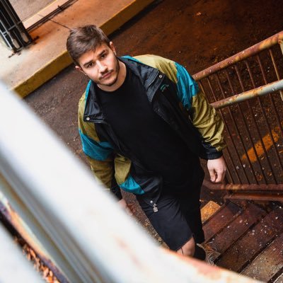 Profile Picture of Lukiecharms (@luke_lombardo22) on Twitter