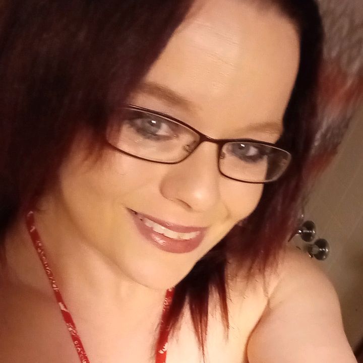 Profile Picture of Amanda Contella (@amanda.contella) on Tiktok