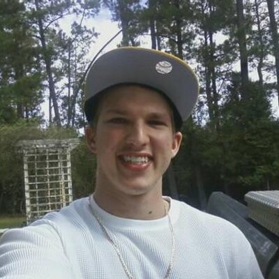 Profile Picture of Jeffrey Nance (@Blowin_Strong12) on Twitter