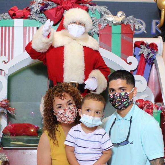 Profile Picture of Joely Marcano (@dramatic22) on Poshmark