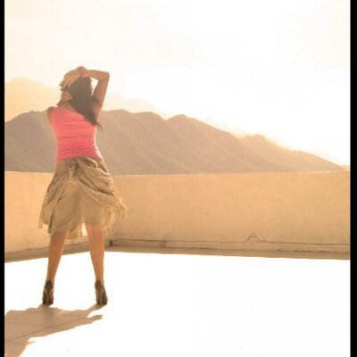 Profile Picture of Mariana Monroy (@marianamonroy) on Twitter