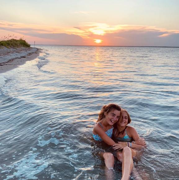 Profile Picture of Lila Duncan (@lila_duncan) on Poshmark