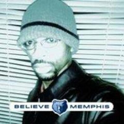 Profile Picture of Earl Grey Summers (@earlgreysummers) on Twitter