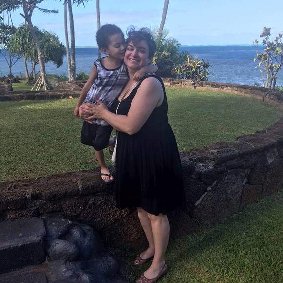 Lisa Kyser - Poshmark Profile Picture of Lisa Kyser (@lisadisarisa) on Poshmark