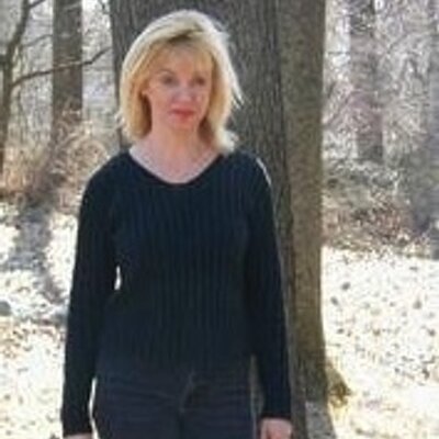 Profile Picture of Deborah Quinn (@dlbq1) on Twitter