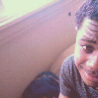 Profile Picture of Ahkenya Ragland (@KenTooBomB) on Twitter