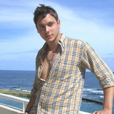 Profile Picture of Derrick James Colón (@derrickjamesc) on Twitter