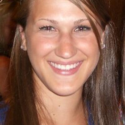 Profile Picture of Julie Lauren (@julielauren5) on Twitter
