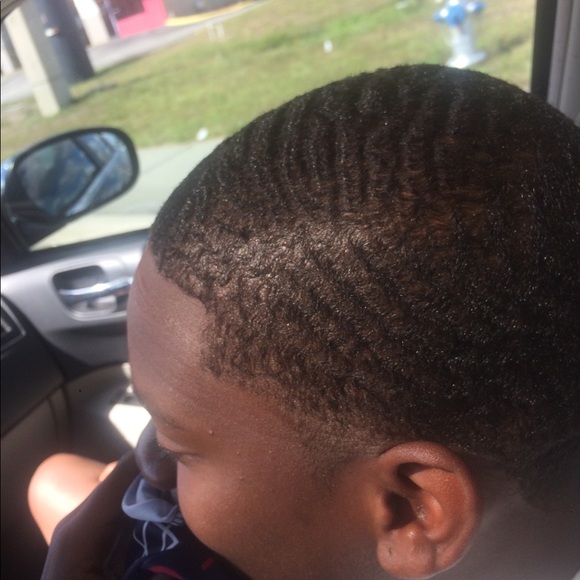 Profile Picture of Tyler Timmons (@ty123170) on Poshmark