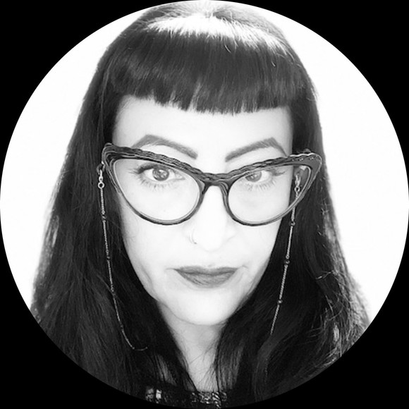 Profile Picture of Chuckie Aucone (@chuckiecharge) on Poshmark