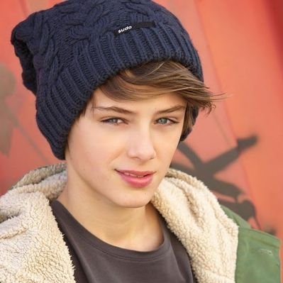 Profile Picture of IVAN Govea (@IVANgovea14) on Twitter