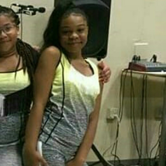 Profile Picture of Maple Applewhite (@buyfromme205) on Poshmark