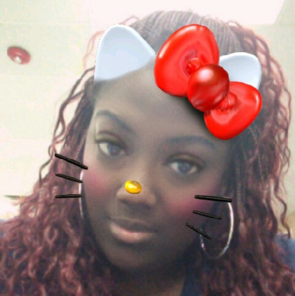 Profile Picture of Kendra Prescod (@mrsprescod) on Poshmark