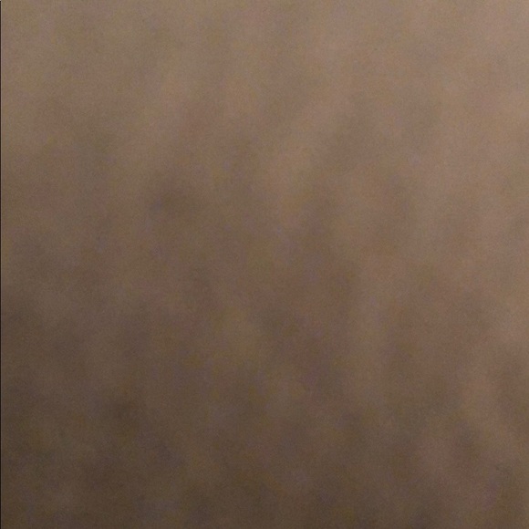 Profile Picture of Tess Tess (@tess_tess) on Poshmark