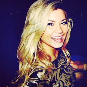 Profile Picture of Meredith Grant (@meredithg_) on Pinterest