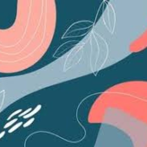 Profile Picture of Vivian Leach (@vivian_leach) on Poshmark