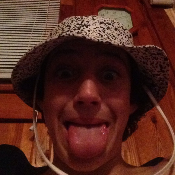 Profile Picture of Kaiden Gibbs (@kaiden0980) on Poshmark