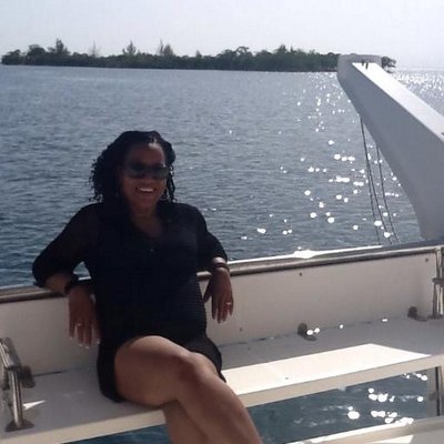 Profile Picture of JoAnn Barry (@jbarry43) on Twitter